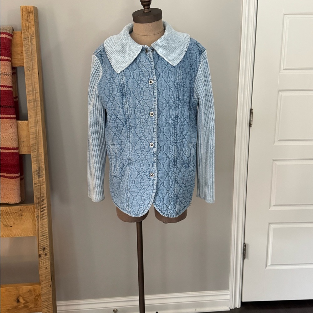 Vintage 90’s Blue Willi’s Blue Quilted Denim jacket size XL
